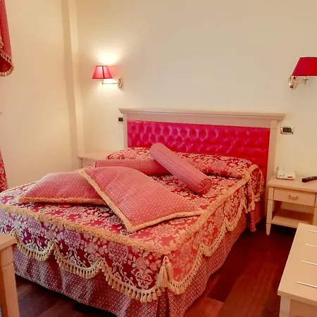 Concorde Hotel 3*